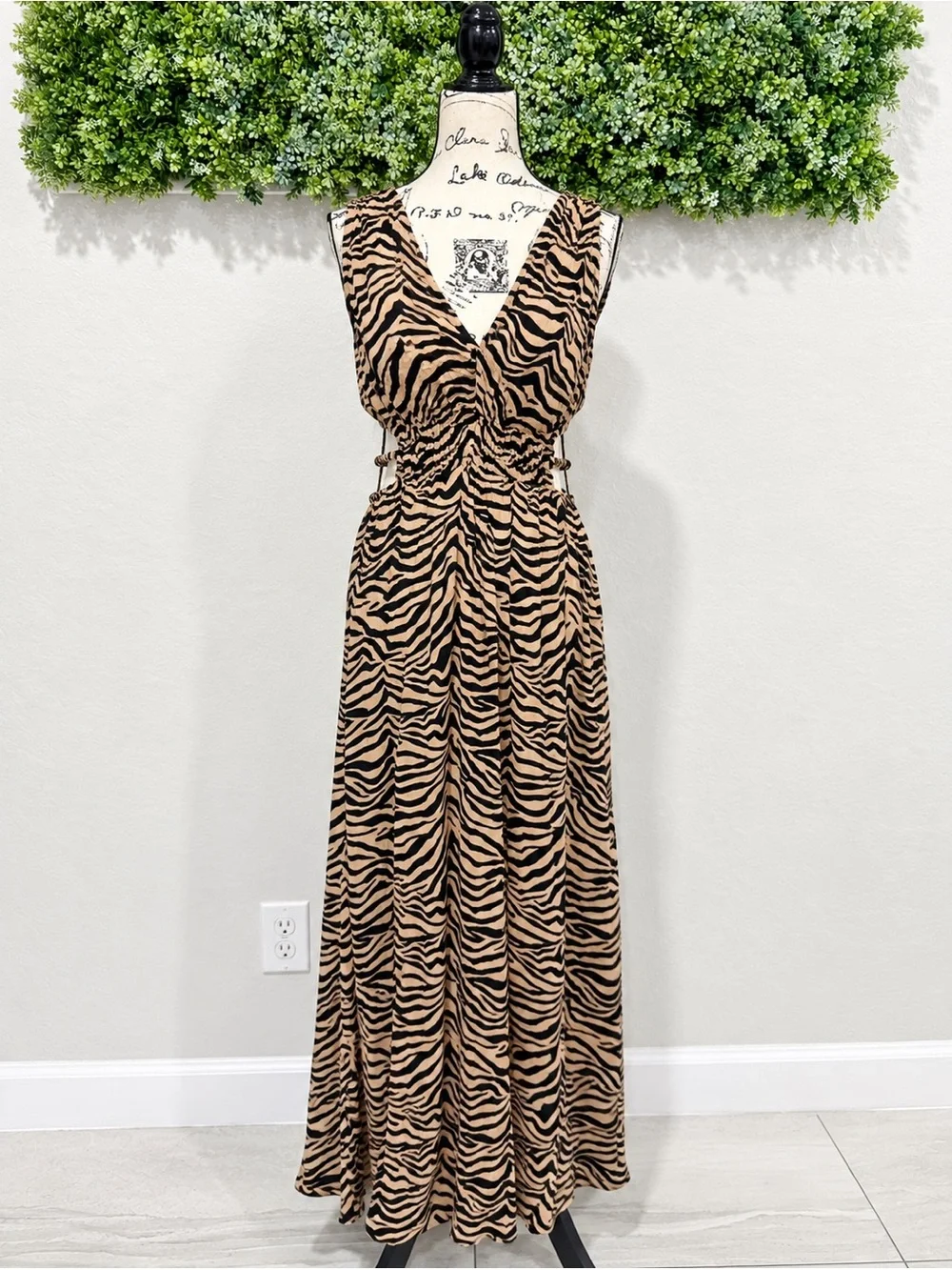 Faded Rose Brown Black Zebra Print Ruched Waist Maxi Dress M